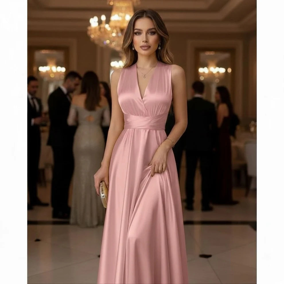 DIVA 16 – ELEGÁNS  RUHA ÖVVEL